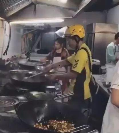 外卖小哥爆料卤肉饭视频,卤肉饭背后的秘密与美味